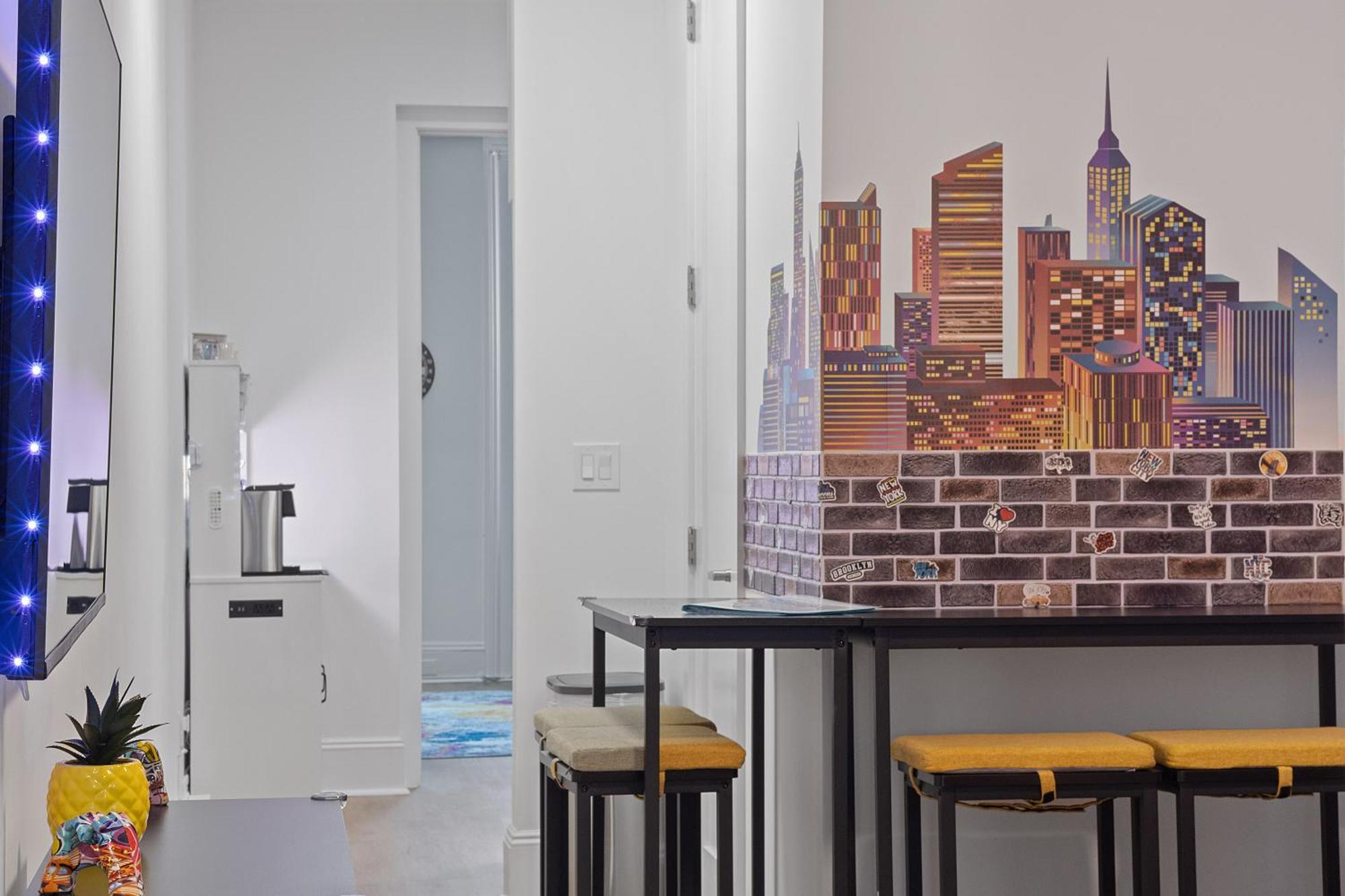 Апартаменты Funky & Colorful Urban Getaway, 20 Minutes To Nyc Хобокен Экстерьер фото