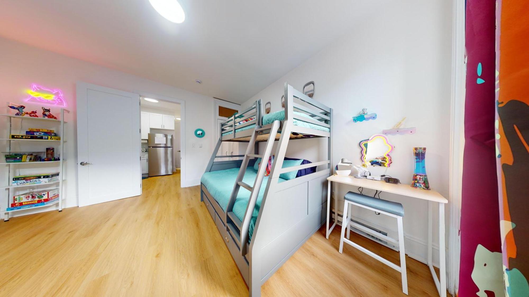 Апартаменты Funky & Colorful Urban Getaway, 20 Minutes To Nyc Хобокен Экстерьер фото